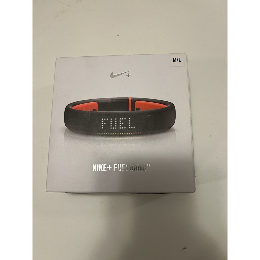 Brand New Nike+ FuelBand SE Black Total Crimson Size Medium/Large for collectors